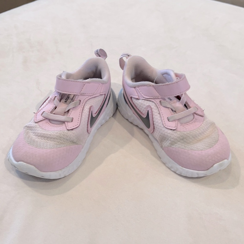 Toddler Girls Nike Sneakers